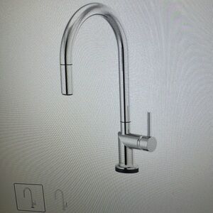 Single-Handle High-Arc Kitchen Faucet in Brushed Silver